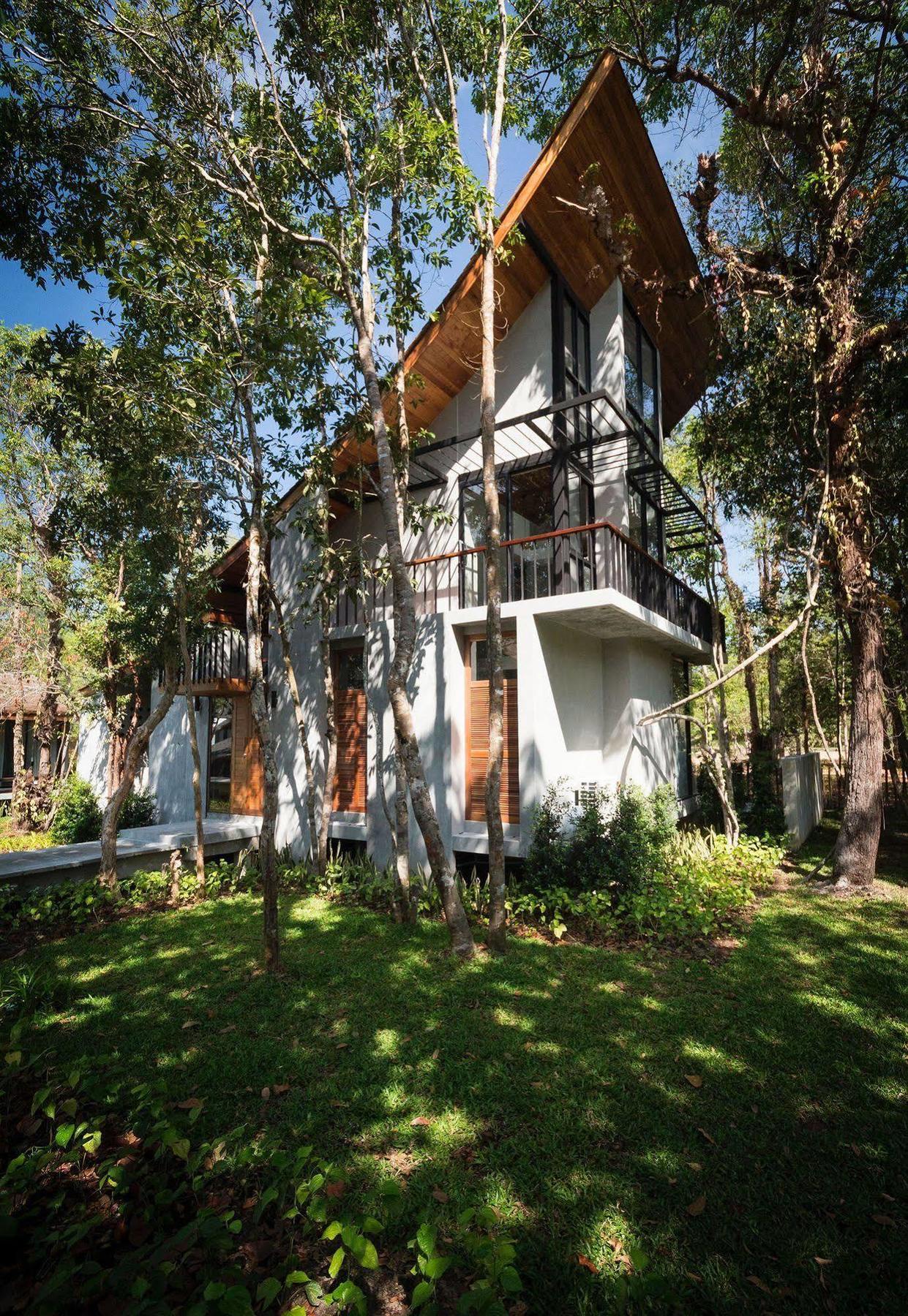 Villa Thalanena By The Beach Exterior photo